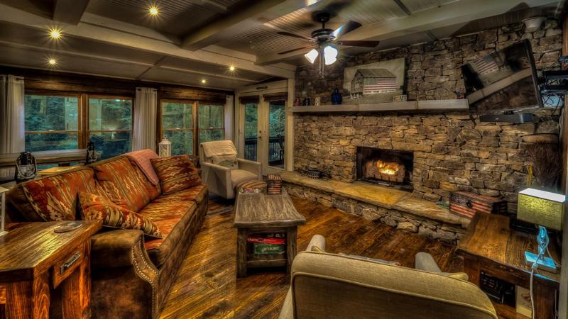 Creekside R&R- Fish or Tube from Deck | Outdoor Living | Screened Porch | Hot Tub - image 8