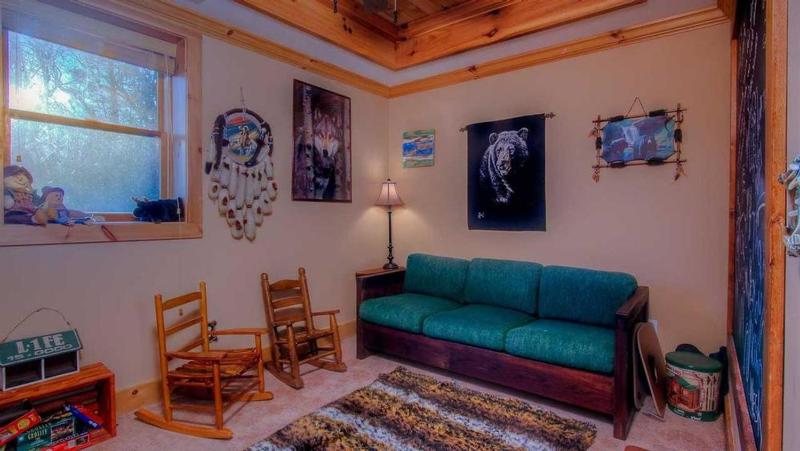 EddieBear- Pet Friendly | Aska Adventure Area | Screened In Porch | Outdoor Living - image 26
