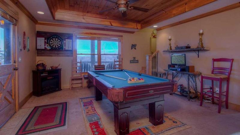 EddieBear- Pet Friendly | Aska Adventure Area | Screened In Porch | Outdoor Living - image 7
