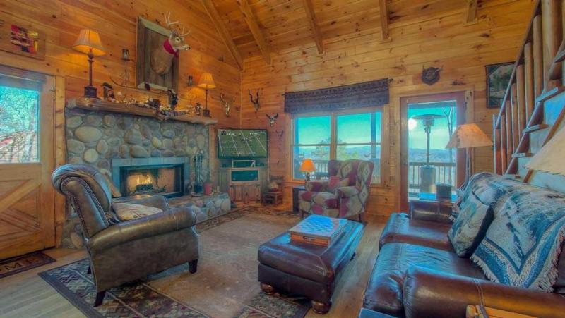 EddieBear- Pet Friendly | Aska Adventure Area | Screened In Porch | Outdoor Living - image 11