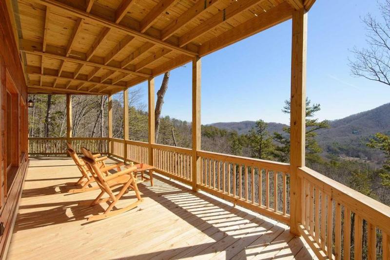 Mountainside Retreat- Hot Tub | Spectacular Mountain Views | Screened In Porch - image 5