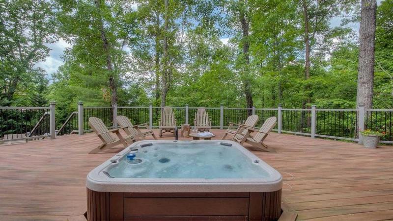 Laurel Valley Lodge- Pet Friendly | Outdoor Fire Pit & Fireplace | Game Room - image 19