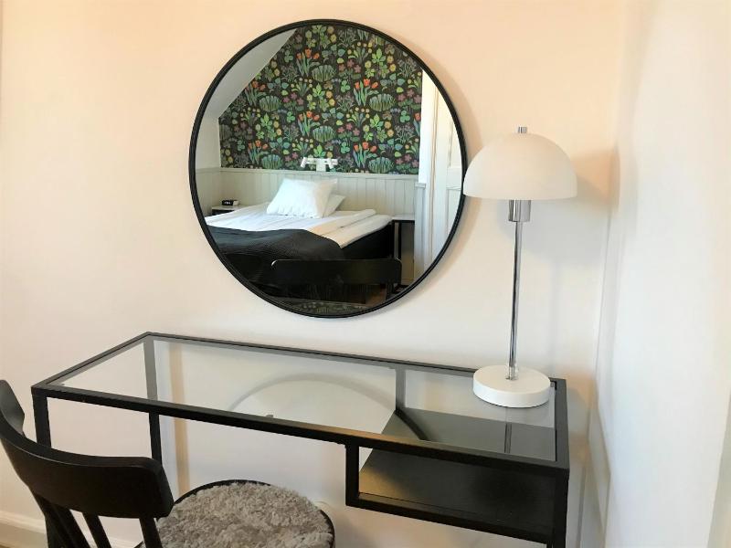 Superior Single Room image 1