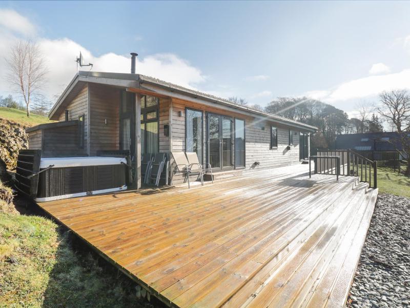 Tarn Lodge - image 20