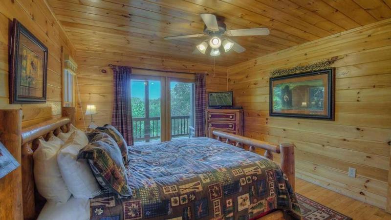 Two-Bedroom Holiday Home image 3