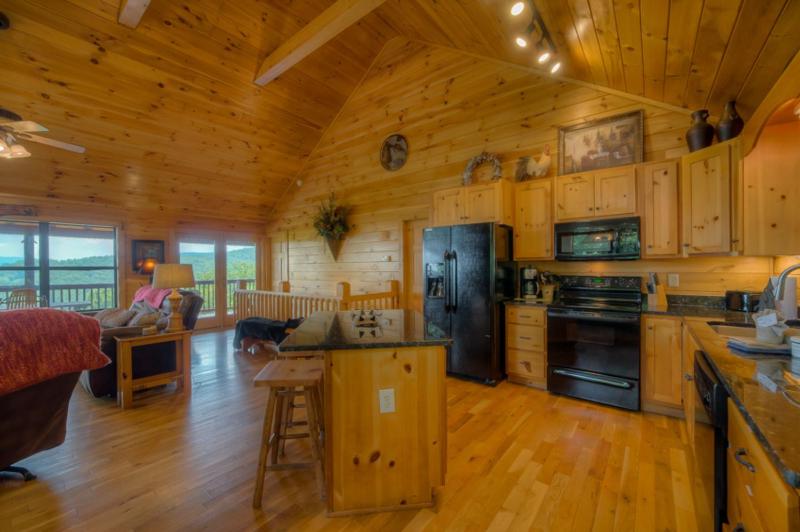 TreeTops- Pet Friendly | Master on Main | 5 minutes from Downtown Blue Ridge - image 18