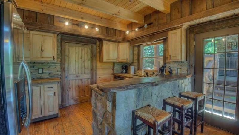Whitewater Wilderness- Riverside Retreat | Outdoor Living | Luxury Kitchen - image 30