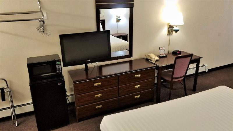 King Room - Non-Smoking image 4