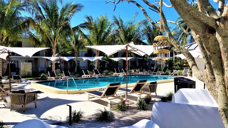 Bali Hai Beach Resort - image 37
