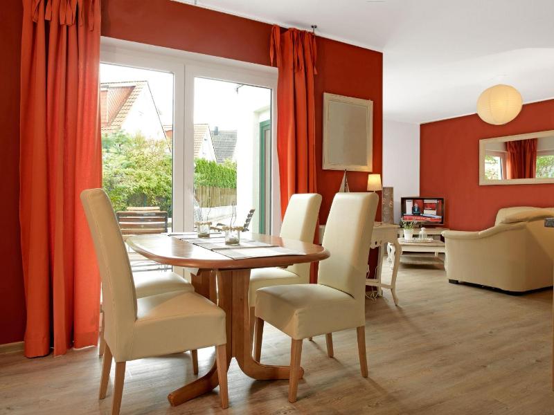 Holiday Home image 1