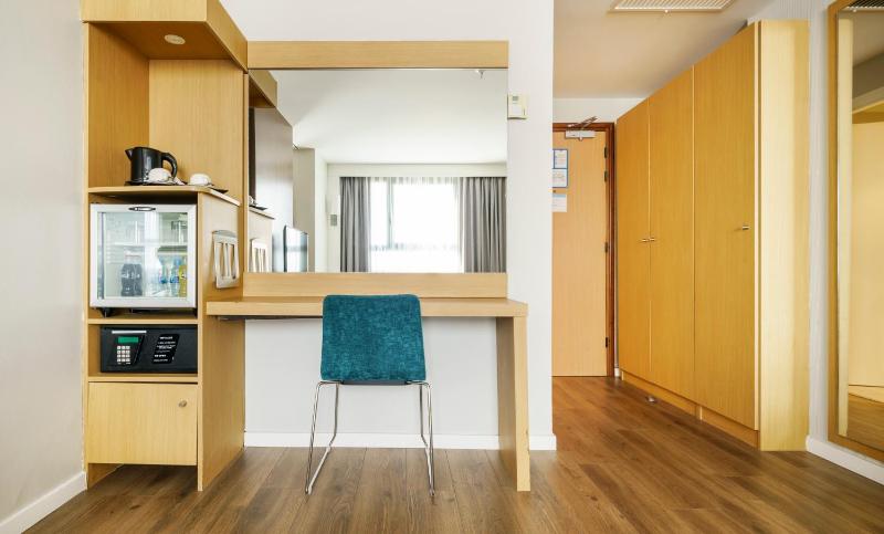 Superior Double Room image 4