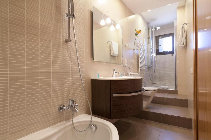 Two-Bedroom Apartment with Terrace image 4