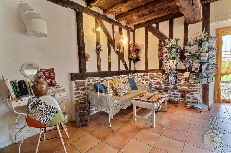Double Room image 4