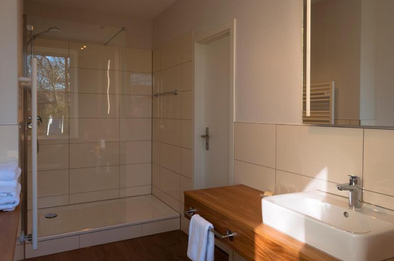 Double Room image 3