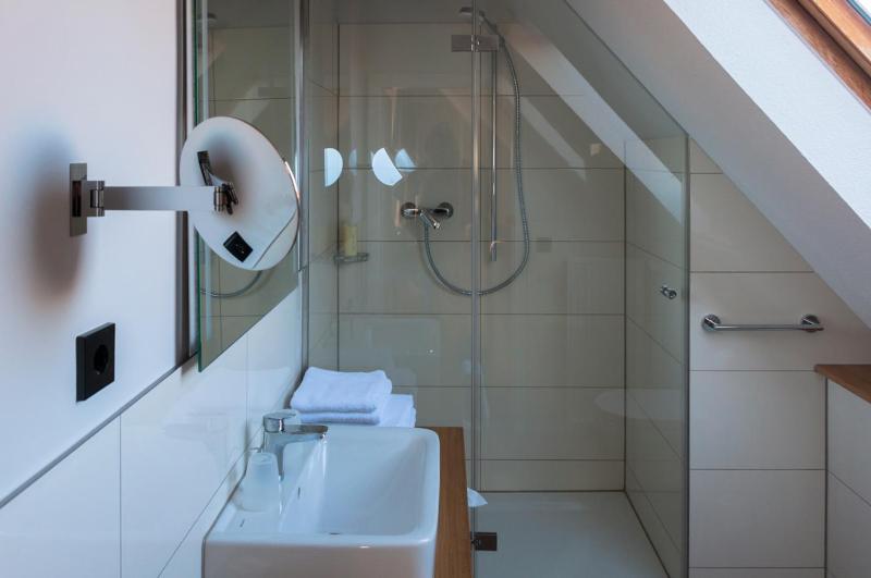 Double Room Superior with Balcony image 3