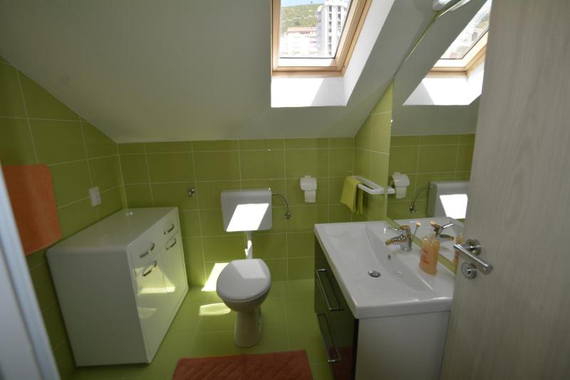 Four-Bedroom Apartment image 4