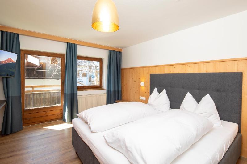 Two-Bedroom Apartment image 3