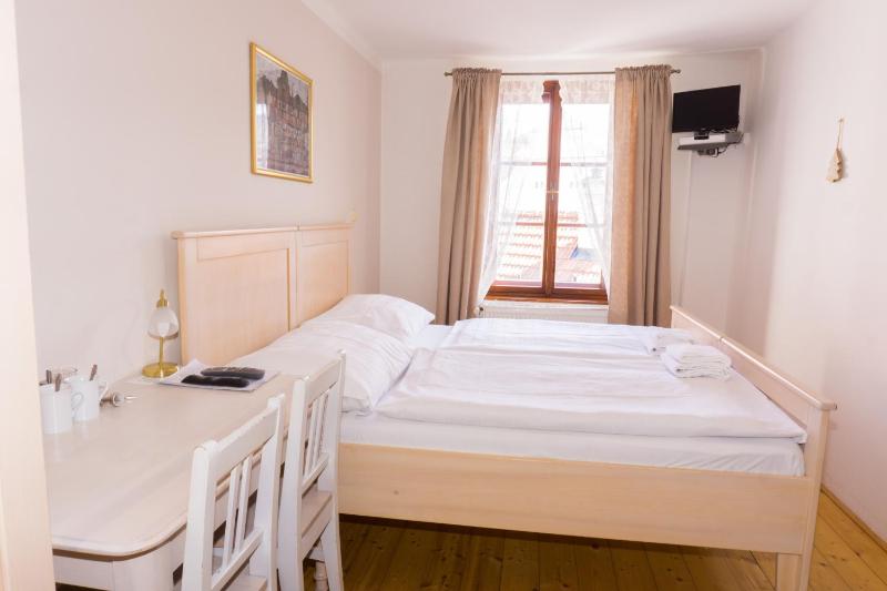 Standard Double or Twin Room image 3