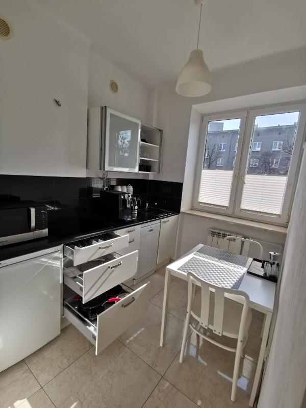 Studio Apartment image 4