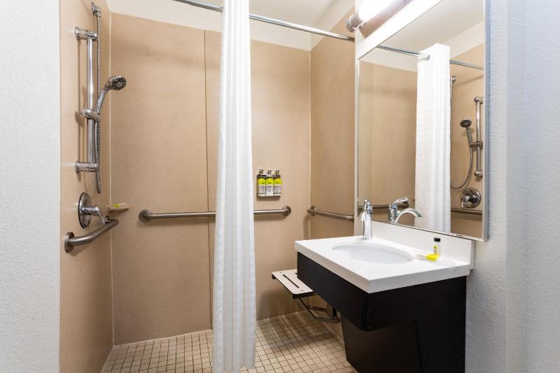 Candlewood Suites Fort Lauderdale Airport-Cruise By IHG - image 11