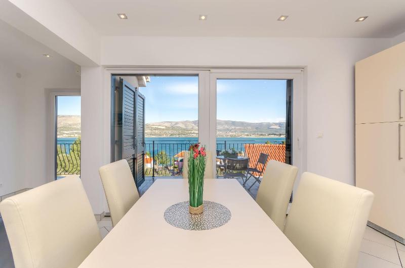 Apartments Mia - image 11