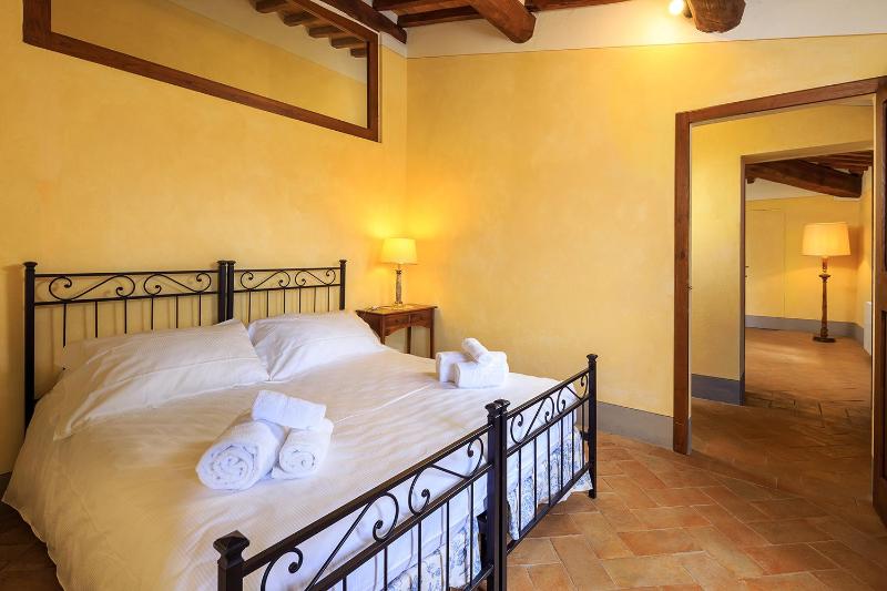 Superior Apartment image 3