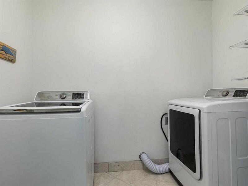 Standard Apartment image 2