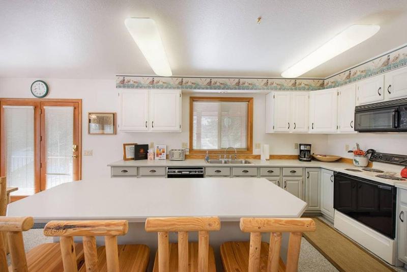 Holiday Home image 2