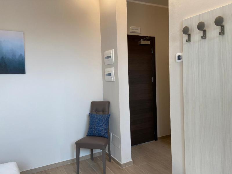 Standard Double Room image 2
