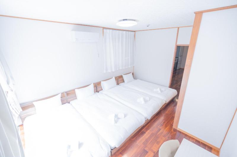 Dot House Naha - image 3