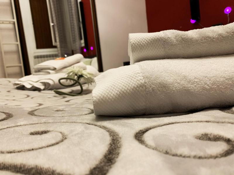 Classic Double Room image 4