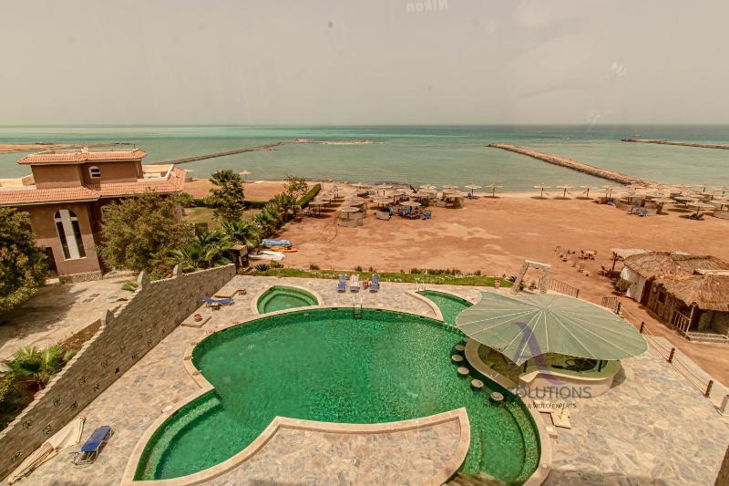 Bedroom Chalet with Side Sea View  Turtles - image 8