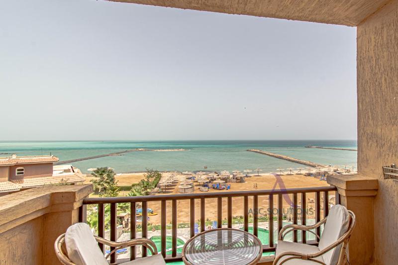 Bedroom Chalet with Side Sea View  Turtles - image 6