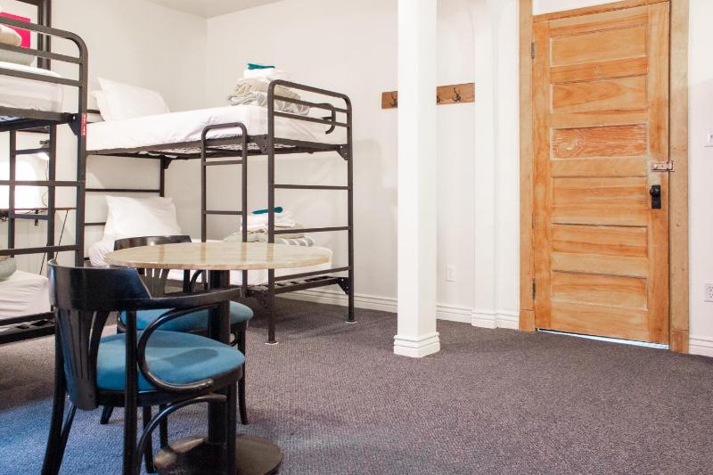 Bed in 6-Bed Shared Female Dormitory Room image 4
