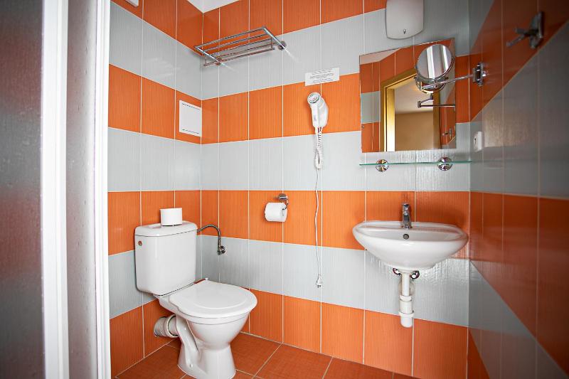 Triple Room image 2