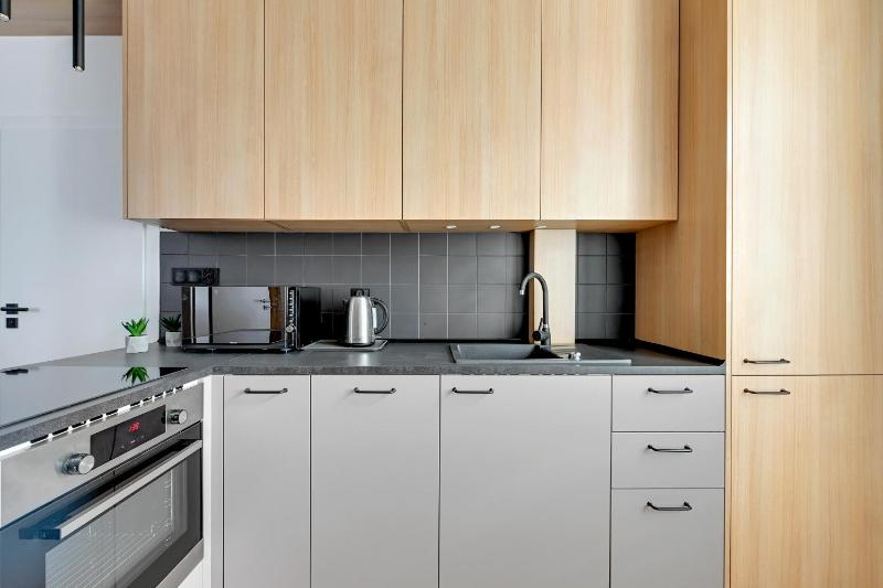 Royal Rose - Premium Beach Apartment - image 2