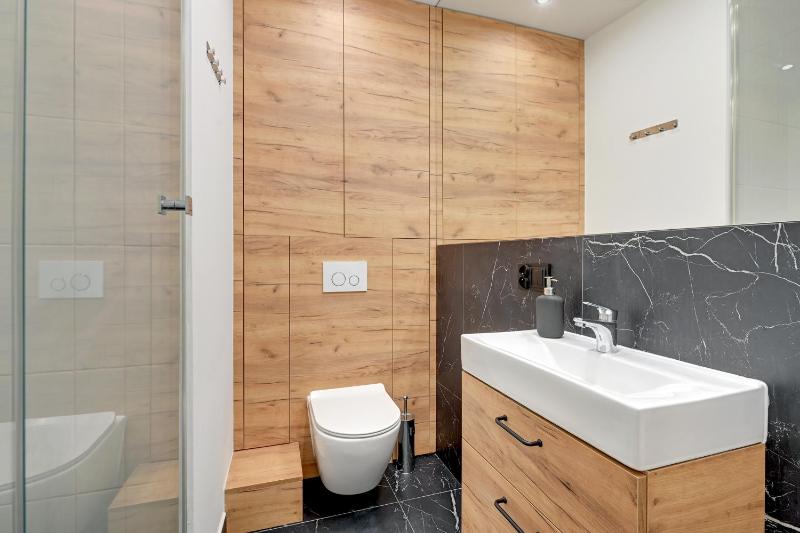 Royal Rose - Premium Beach Apartment - image 3
