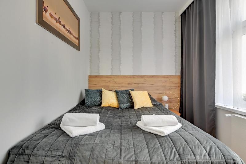 Royal Rose - Premium Beach Apartment - image 14