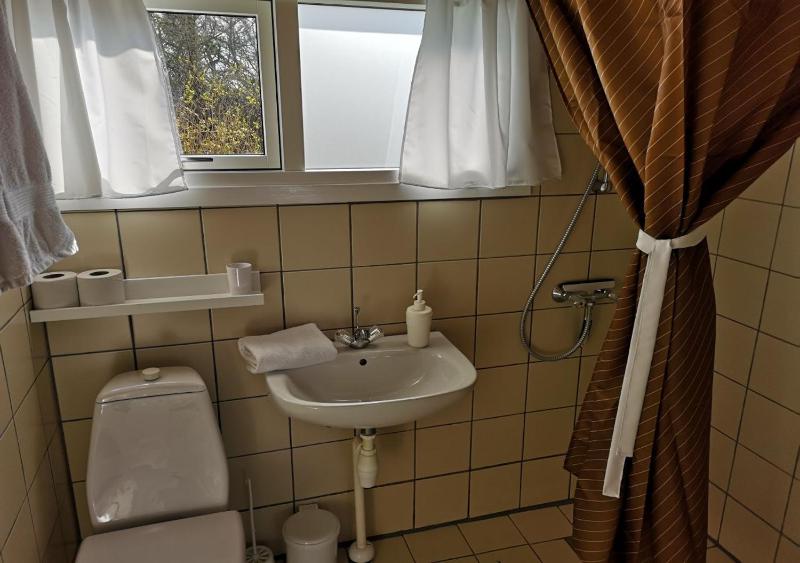 Double or Twin Room - Annex image 2