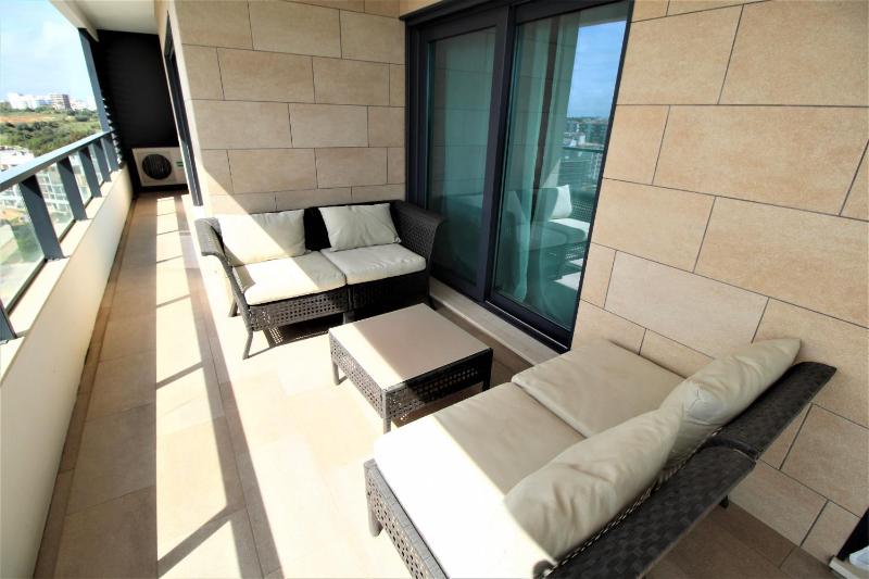 T2 Rocha Prime Sea View Penthouse - image 32