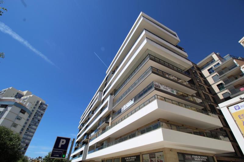 T2 Rocha Prime Sea View Penthouse - image 17