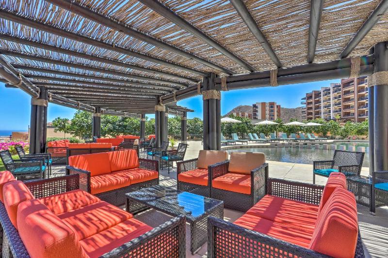 Golf Resort Condo w/ Ocean Views at Cabo Quivira - image 5