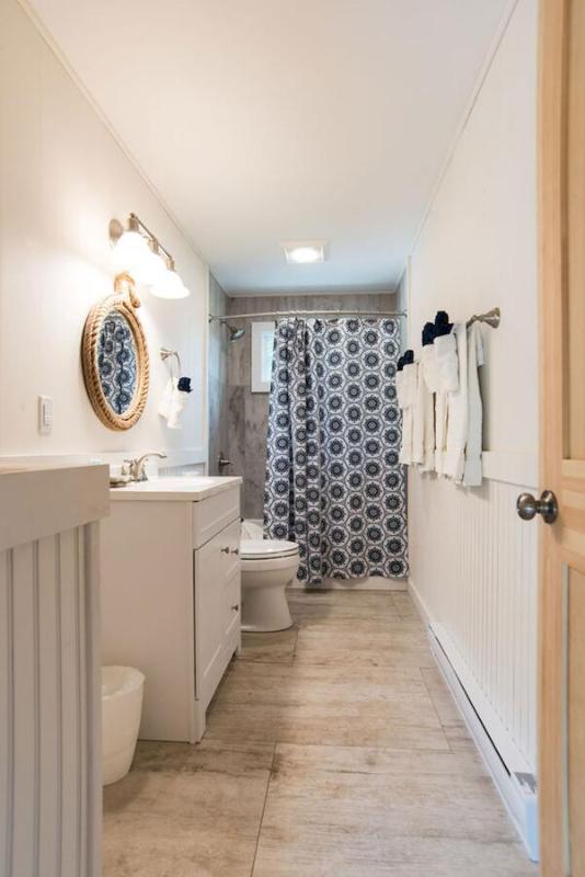 Two-Bedroom Cottage image 2