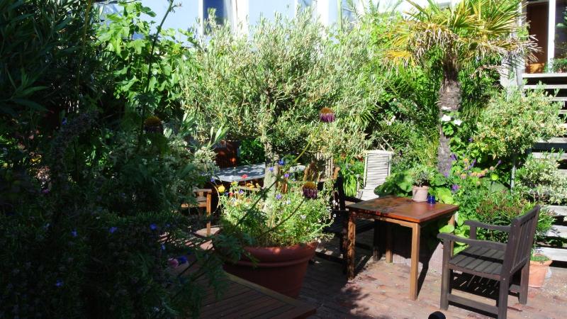 Atlantic Hotel Garni - image 45