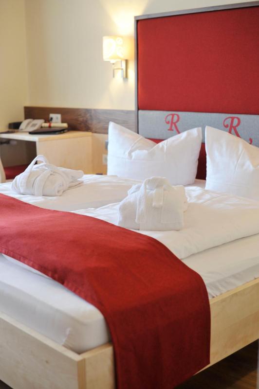 Double Room image 2