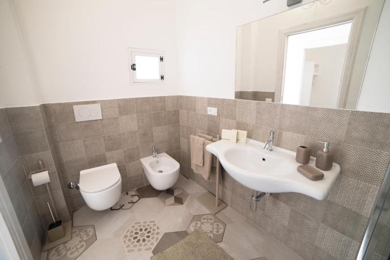 Comfort Triple Room image 3
