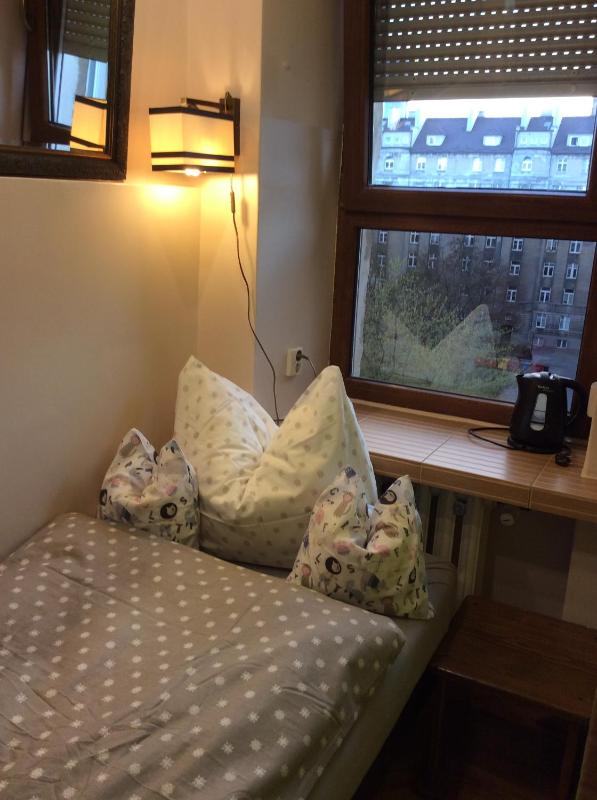 Single Room with Private External Bathroom image 1