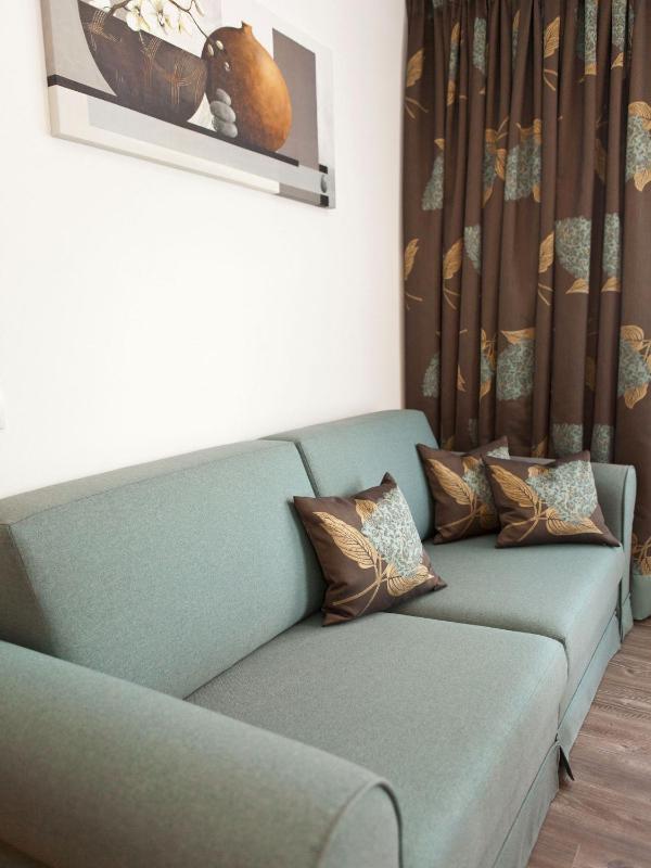 Superior Two-Bedroom Apartment with Terrace image 2