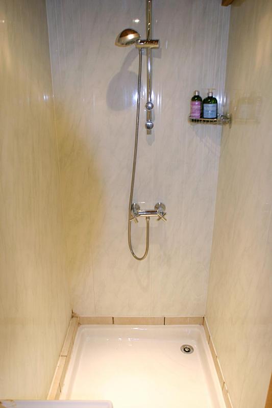 Superior Chalet image 3
