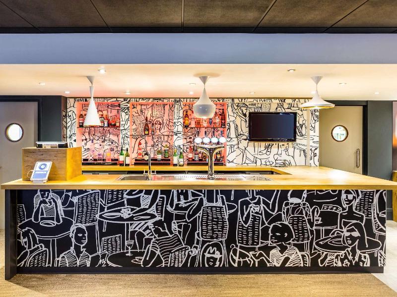 ibis Leeds Centre - image 18